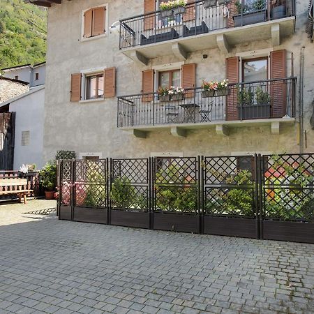 La Maison Du Bonheur Grosio Apartment Екстериор снимка