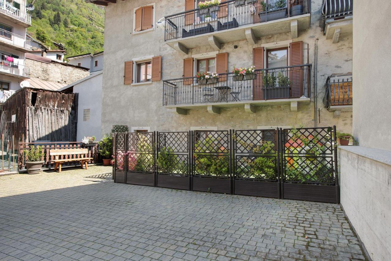 La Maison Du Bonheur Grosio Apartment Екстериор снимка