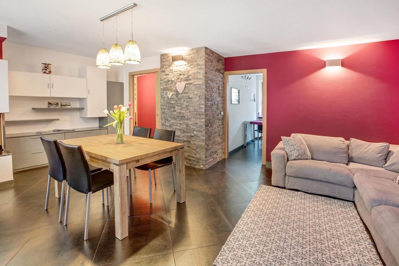 La Maison Du Bonheur Grosio Apartment Екстериор снимка